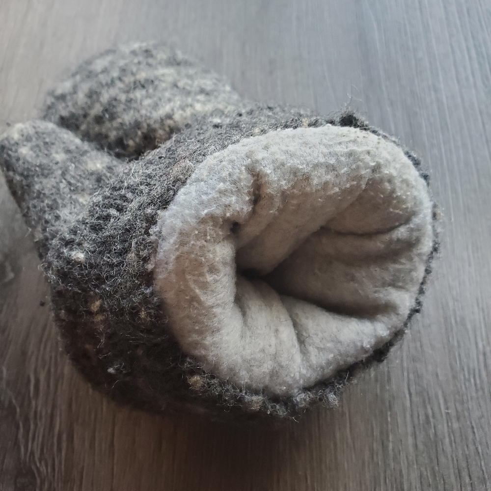 Handmade Mittens - Picture 3 of 5